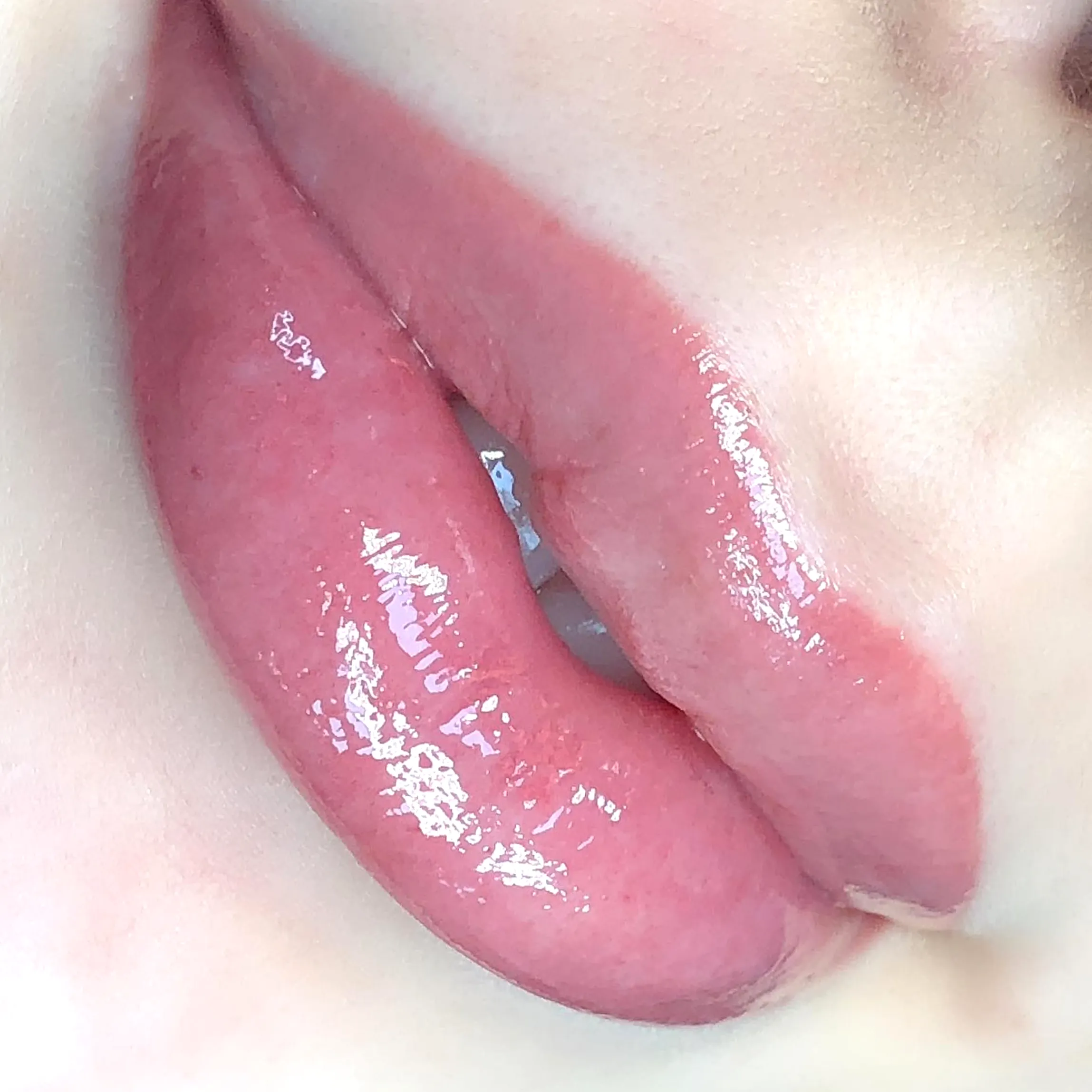 remove lip blush